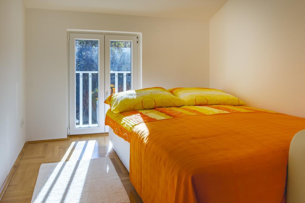 Villa Apartments Futura Vantacici Eksteriør bilde