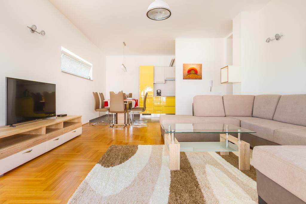 Villa Apartments Futura Vantacici Eksteriør bilde